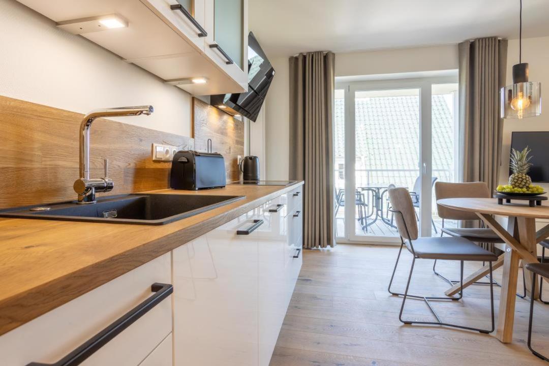 Villa Dornkamp 4 - Luxurioese Ferienwohnung Fuer 4 Personen Inklusive Balkon Und Sauna Timmendorfer Strand Eksteriør billede